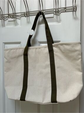 DSW new/Canvas Zipper Tote Bag w/Olive Green Straps, 12 x 18”. Still sealed.